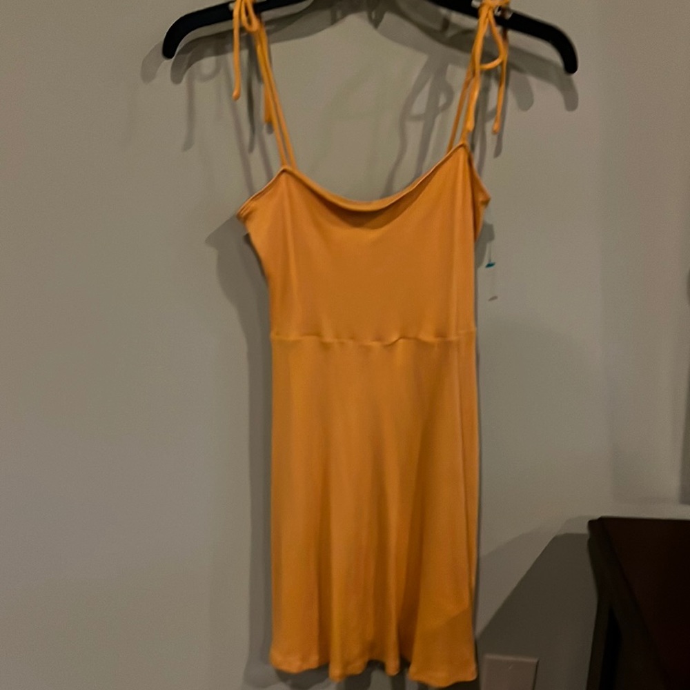Forever 21 Spaghetti Strap Bodycon Cami Mini Dress. Size M.